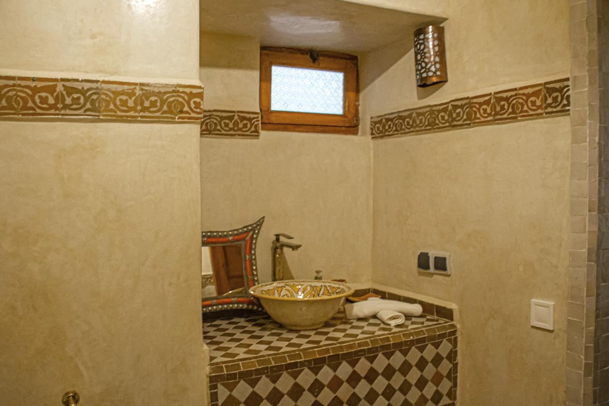 Standard Single Room,1610835223:JPEG